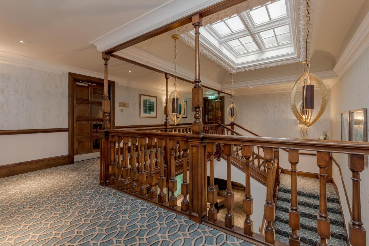 Western House Hotel At Ayr Racecourse エクステリア 写真